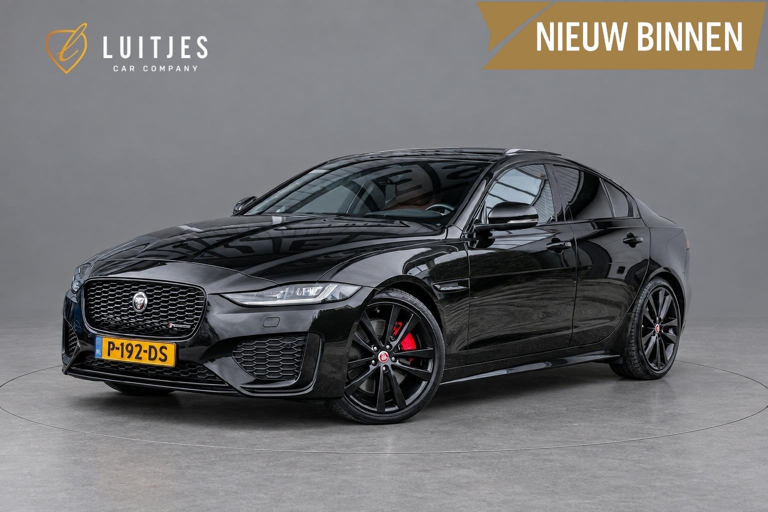 Jaguar XE 2.0 P250 R-Dynamic HSE Black-Pack OrgNL|Pano-dak|C, Auto's, Automaat, Dealer onderhouden, Achterwielaandrijving, Euro 6