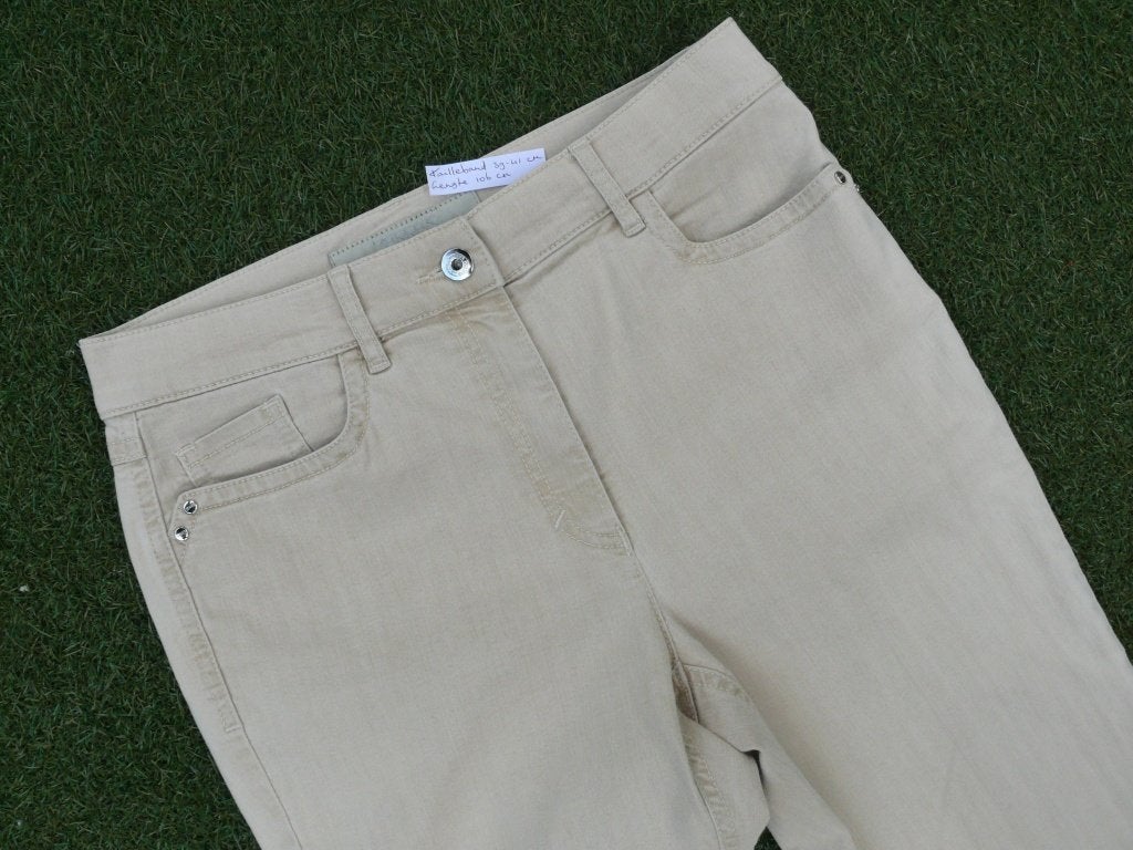 ZERRES Tina spijkerbroek maat 38 / M lengte 32 stretch, Overige kleuren, Ophalen of Verzenden, Zo goed als nieuw, W30 - W32 (confectie 38/40)