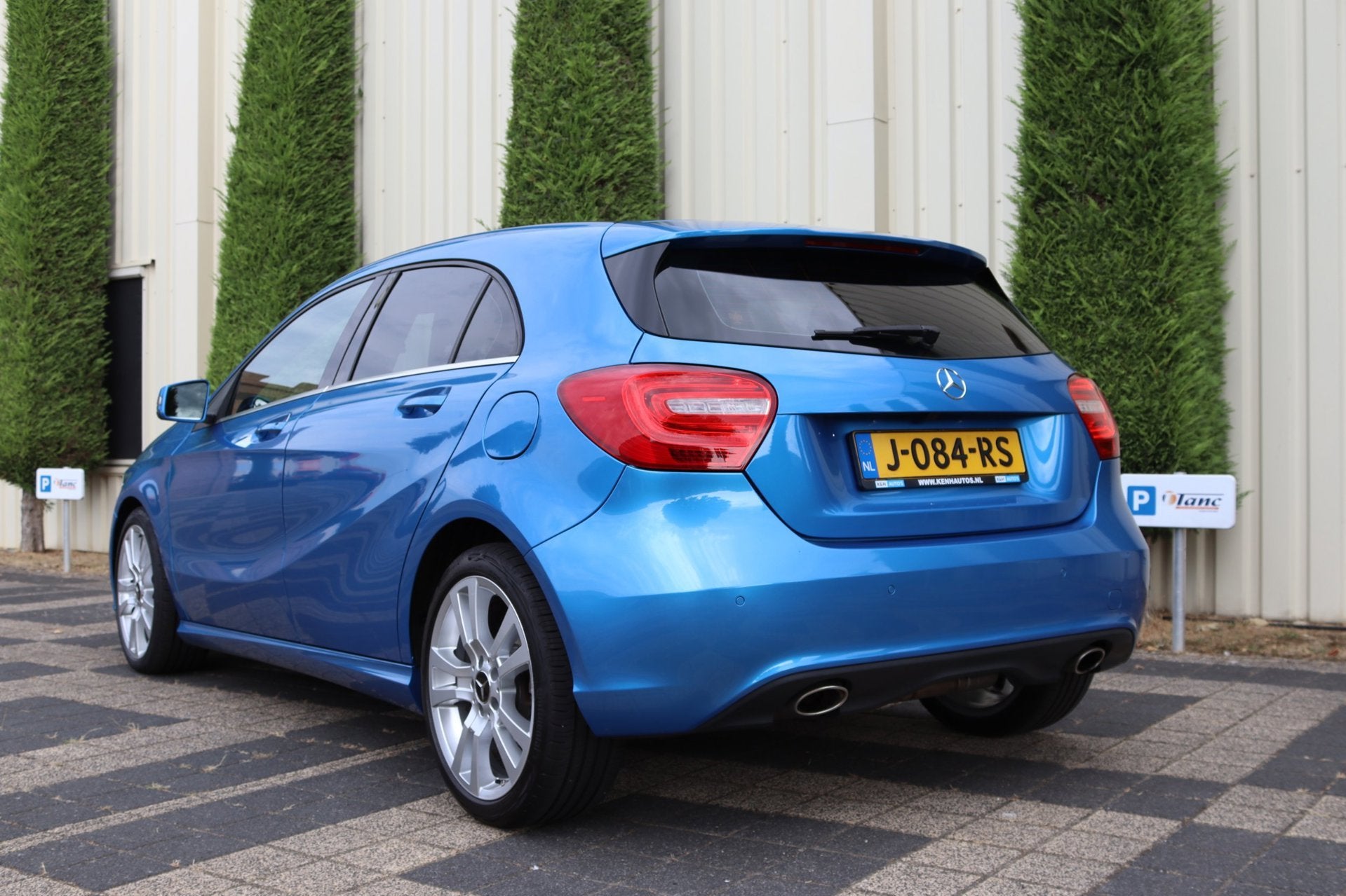 Mercedes-Benz A-klasse 180 Prestige Navi, Cam, Panoramdak, Voorwielaandrijving, Gebruikt, 4 cilinders, Blauw