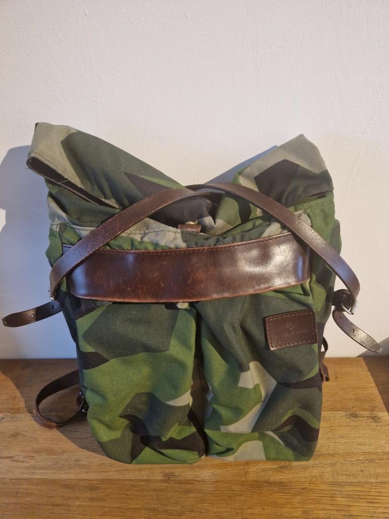 Waterafstotende rugzak van het merk "Atelier de L'Armée", Ophalen of Verzenden