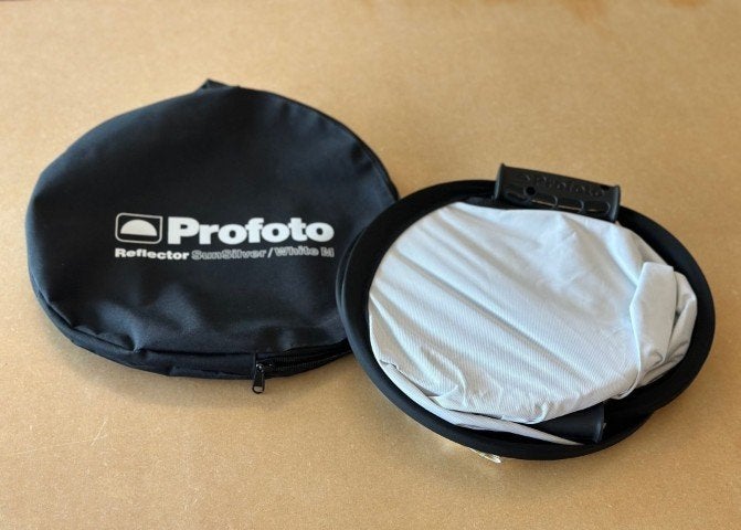 Profoto 100960 Reflector Silver/White M (80cm), Support@profoto.com, Profoto Headquarters, Overige typen, Ophalen of Verzenden