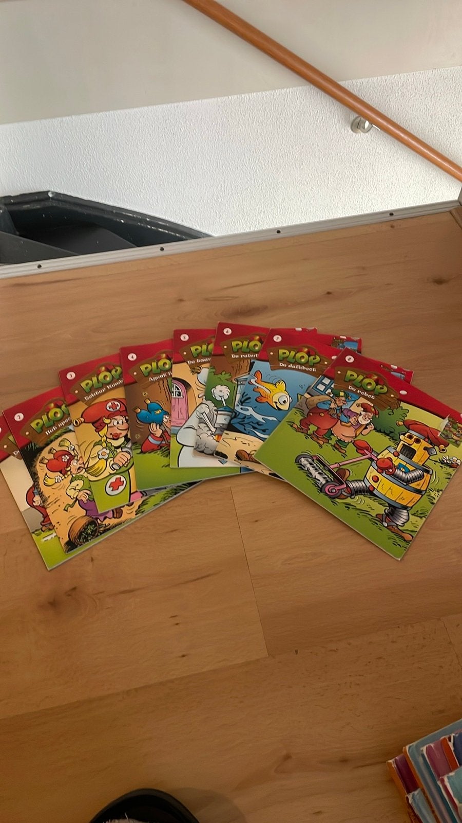 Set 5 €Plop Verzameldobox met 7 boekjes - Studio 100, Gelezen, Jongen of Meisje, Ophalen of Verzenden, Voorleesboek
