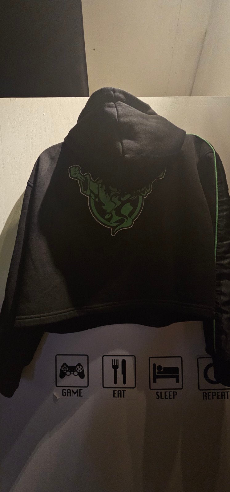 Thunderdome 2023 Dames Hoodie Maat M, Ophalen of Verzenden, Zo goed als nieuw