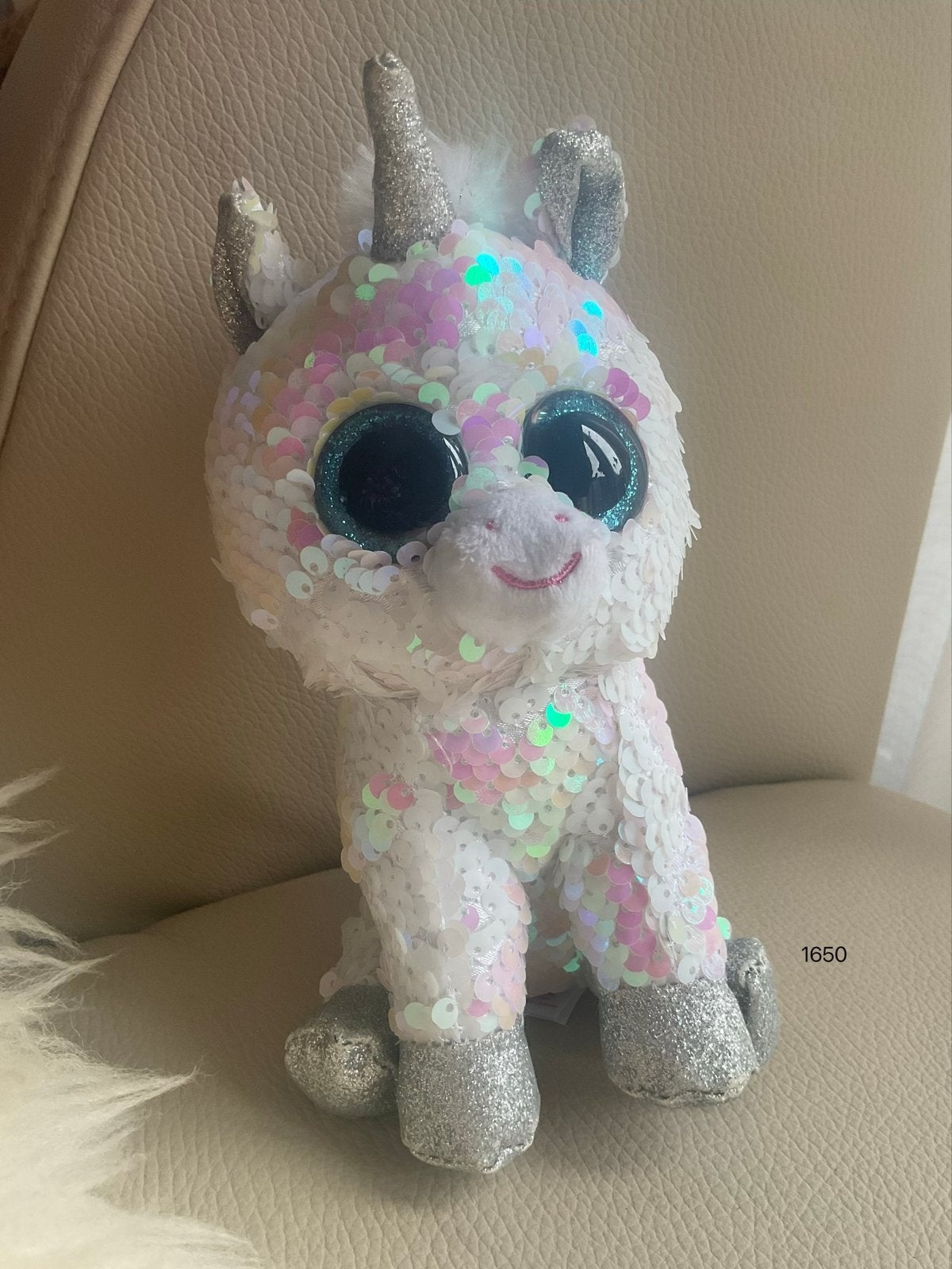 Eenhoorn knuffel met pailletten, Eenhoorn, Ophalen of Verzenden, Zo goed als nieuw, Meerkleurig