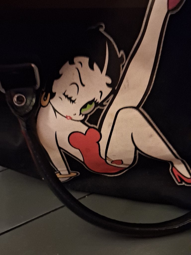 Betty Boop Reistas - Zwart met Rode Details, Ophalen of Verzenden, Gebruikt, Tv, Gebruiksvoorwerp