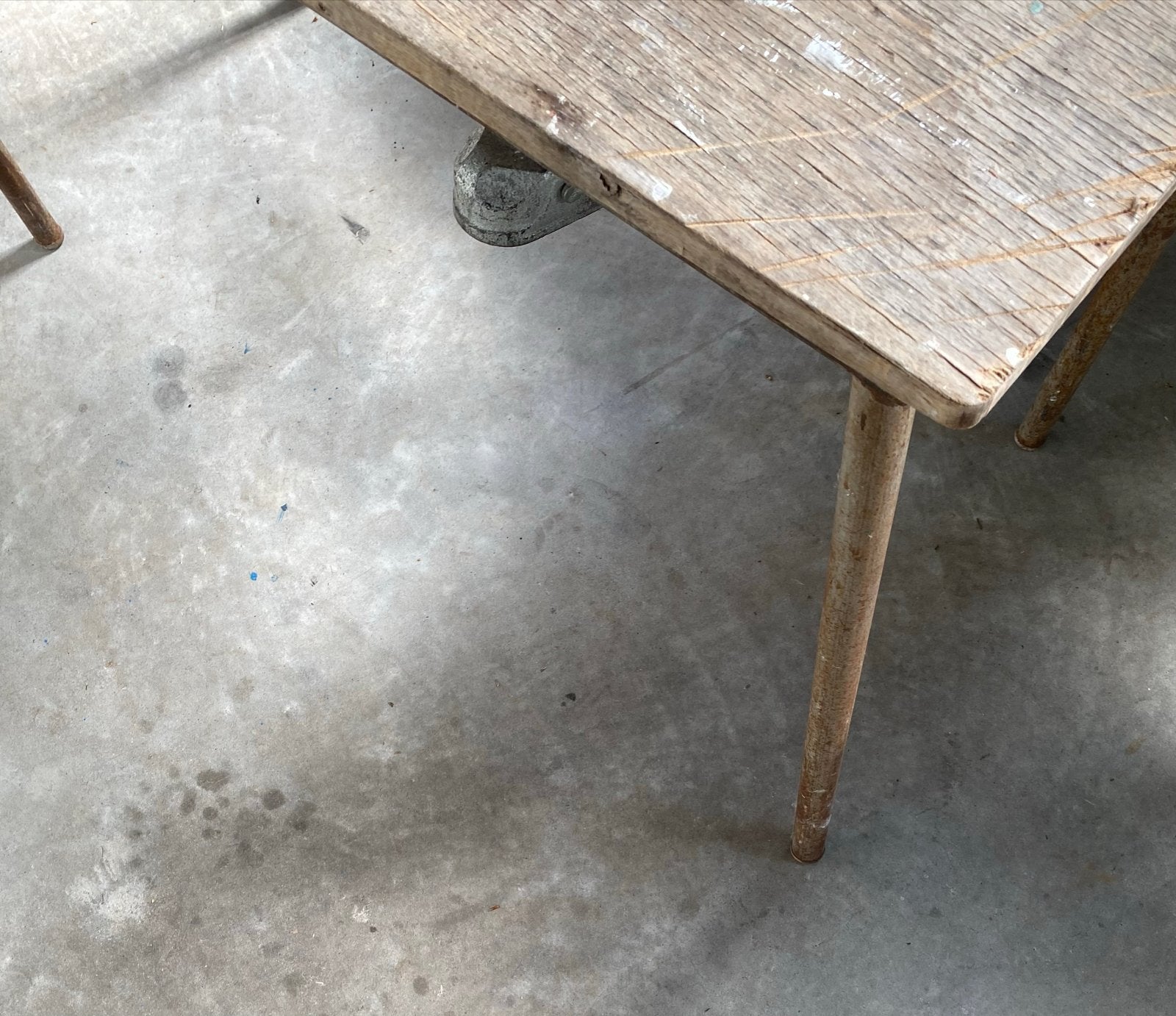 Robuuste houten werktafel, Ophalen, Gebruikt