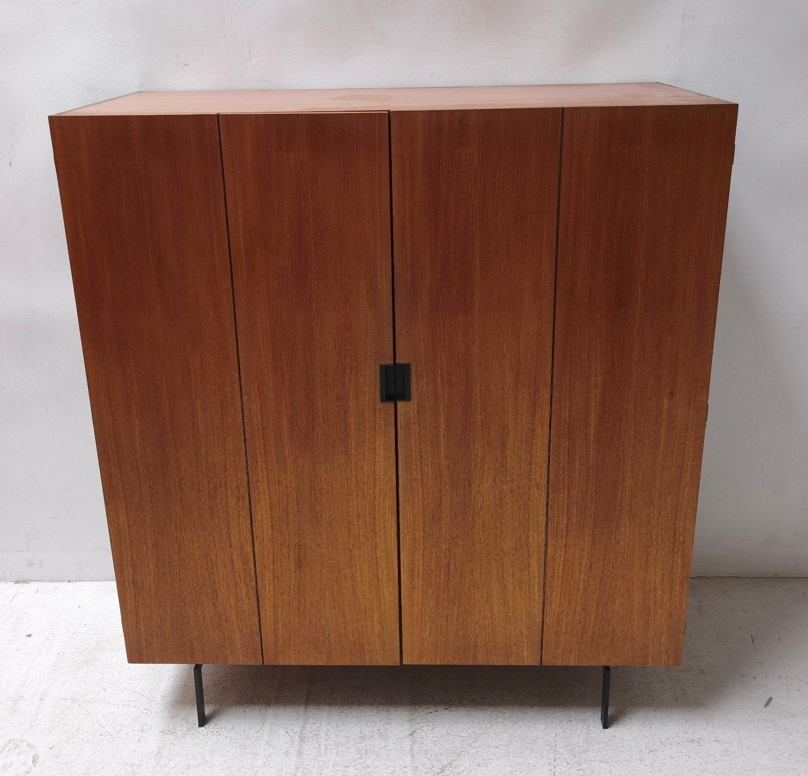 vintage jaren 60 teak Pastoe KU14 Japanse serie linnenkast, Ophalen, Met deur(en), Gebruikt, 100 tot 150 cm