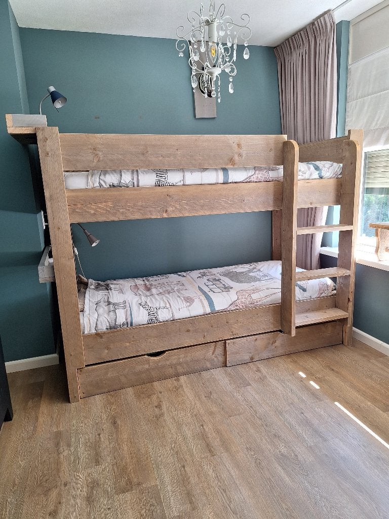 Steigerhouten stapelbed met lades, Ophalen, Zo goed als nieuw, Stapelbed