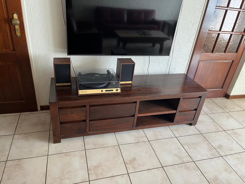 Tv meubel, Ophalen, 150 tot 200 cm, Minder dan 100 cm, 25 tot 50 cm