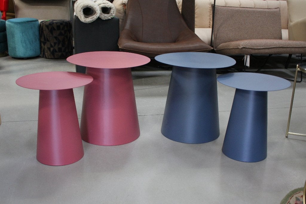 Hippe ronde bijzettafels metaal roze & blauw (set van 2!)