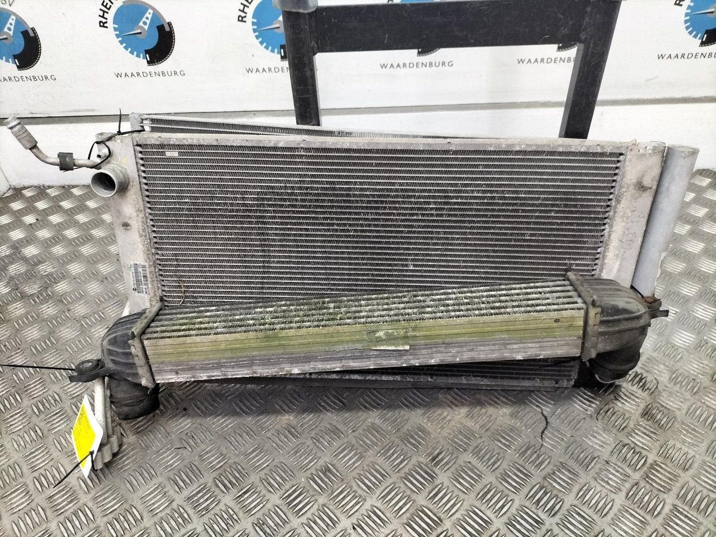 MINI (BMW) MINI R56LCI COOPER D KOELERPAKKET 2010, Ophalen of Verzenden, Gebruikt, Stiba lid