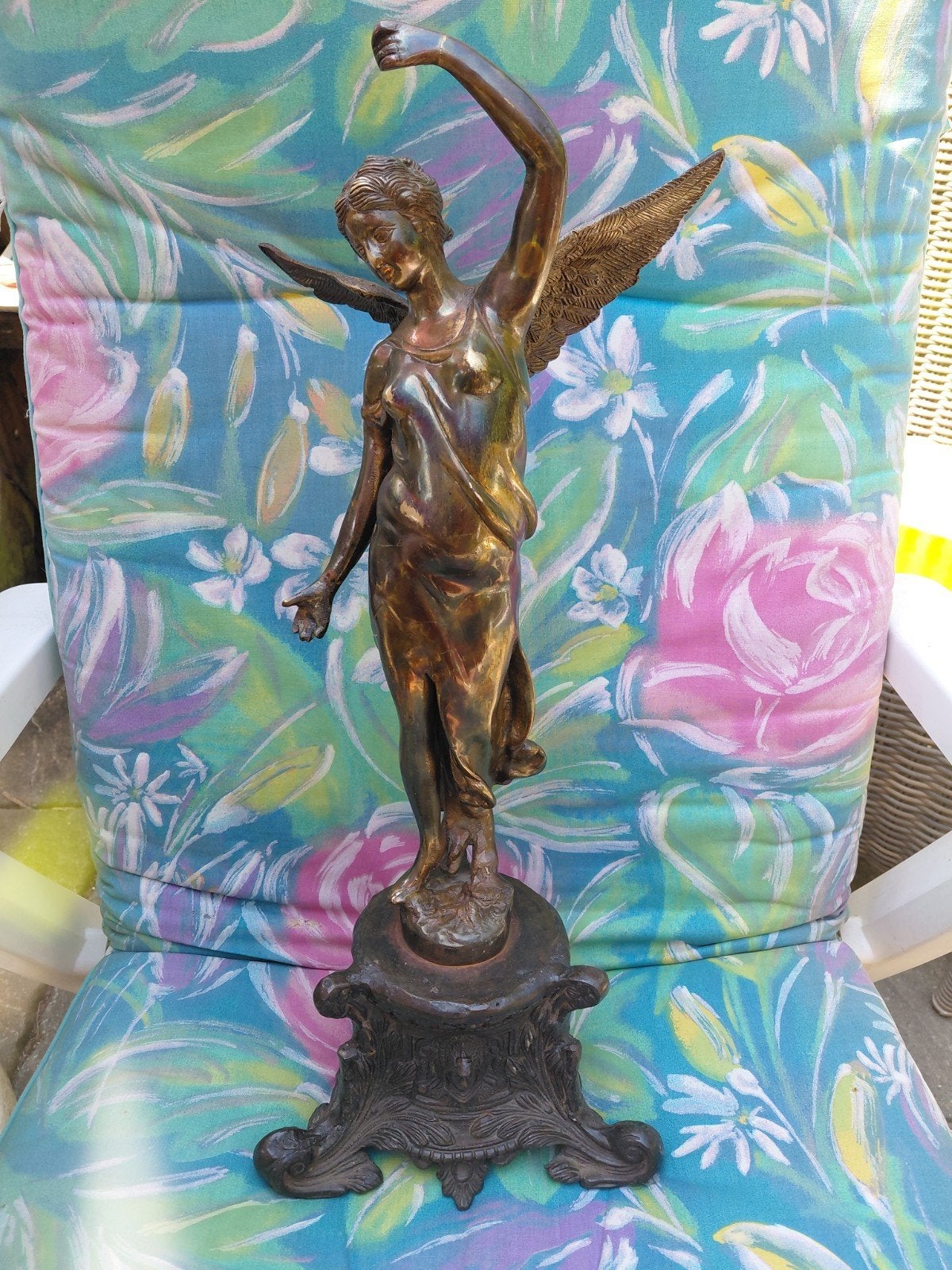 Bronzen Beeld van Gevleugelde Vrouw op Sokkel, Gepatineerd, Brons, Beeld, Bruin
