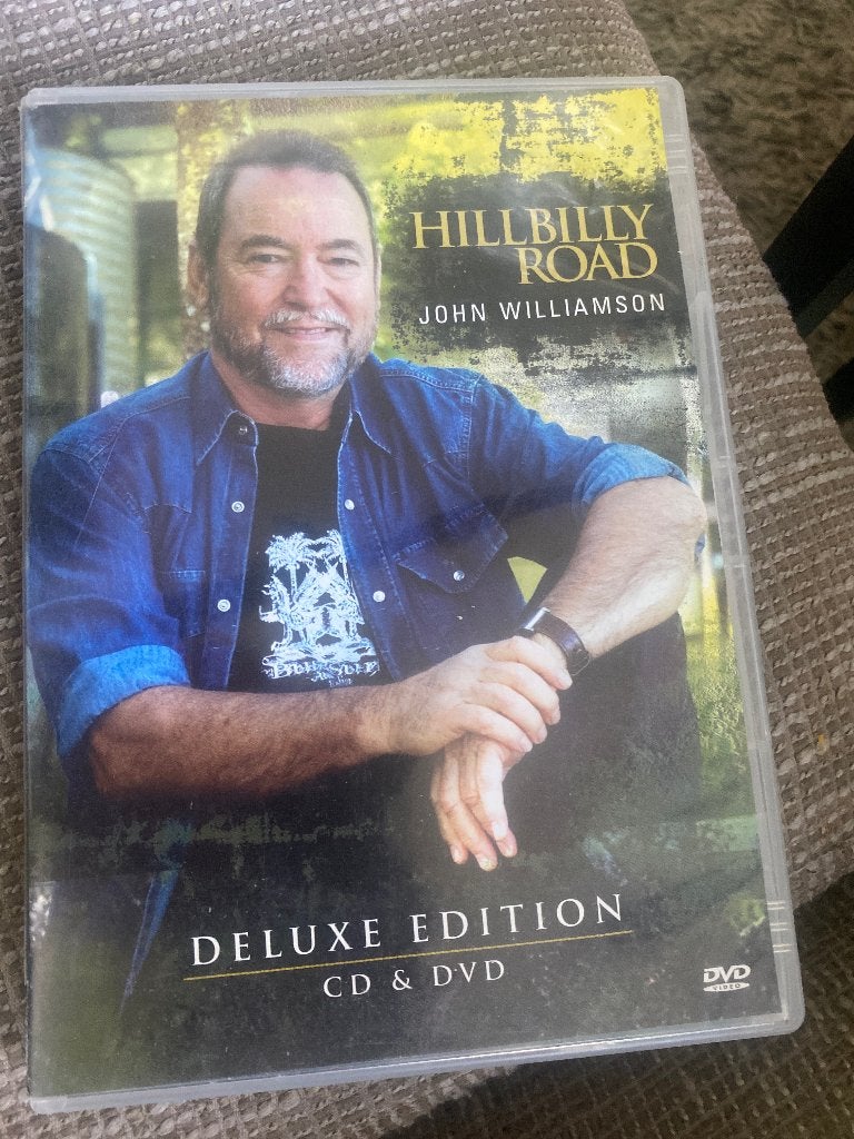 John Williamson : Hillbilly Road ( cd + dvd ), Alle leeftijden, Ophalen of Verzenden, Zo goed als nieuw