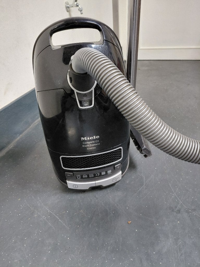 Stofzuiger Miele, Witgoed en Apparatuur, Gebruikt, Miele, Minder dan 1200 watt, Ophalen