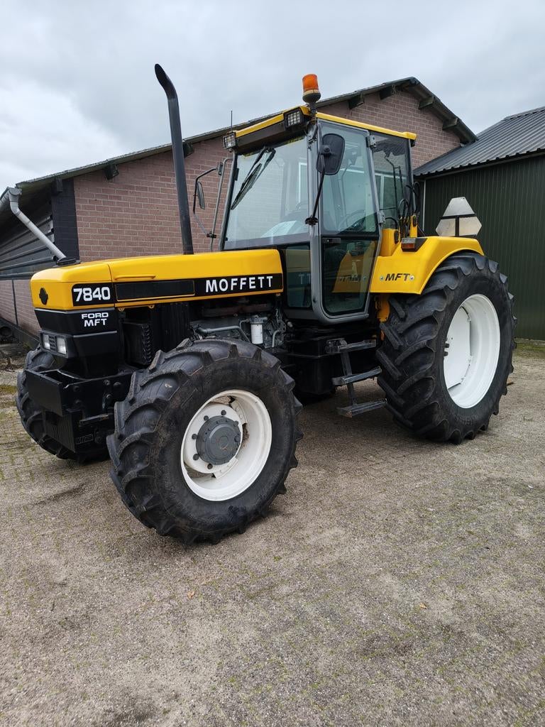 new holland moffet 7840  tractor shovel in 1 . bieden mag, Ophalen, Gebruikt, Tot 2500, Tot 80 Pk