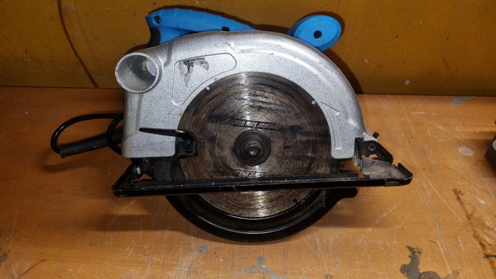 Silverline Cirkelzaag - Krachtig en Betrouwbaar, Doe-het-zelf en Verbouw, Cirkelzaag, 70 mm of meer, Ophalen of Verzenden, 1200 watt of meer
