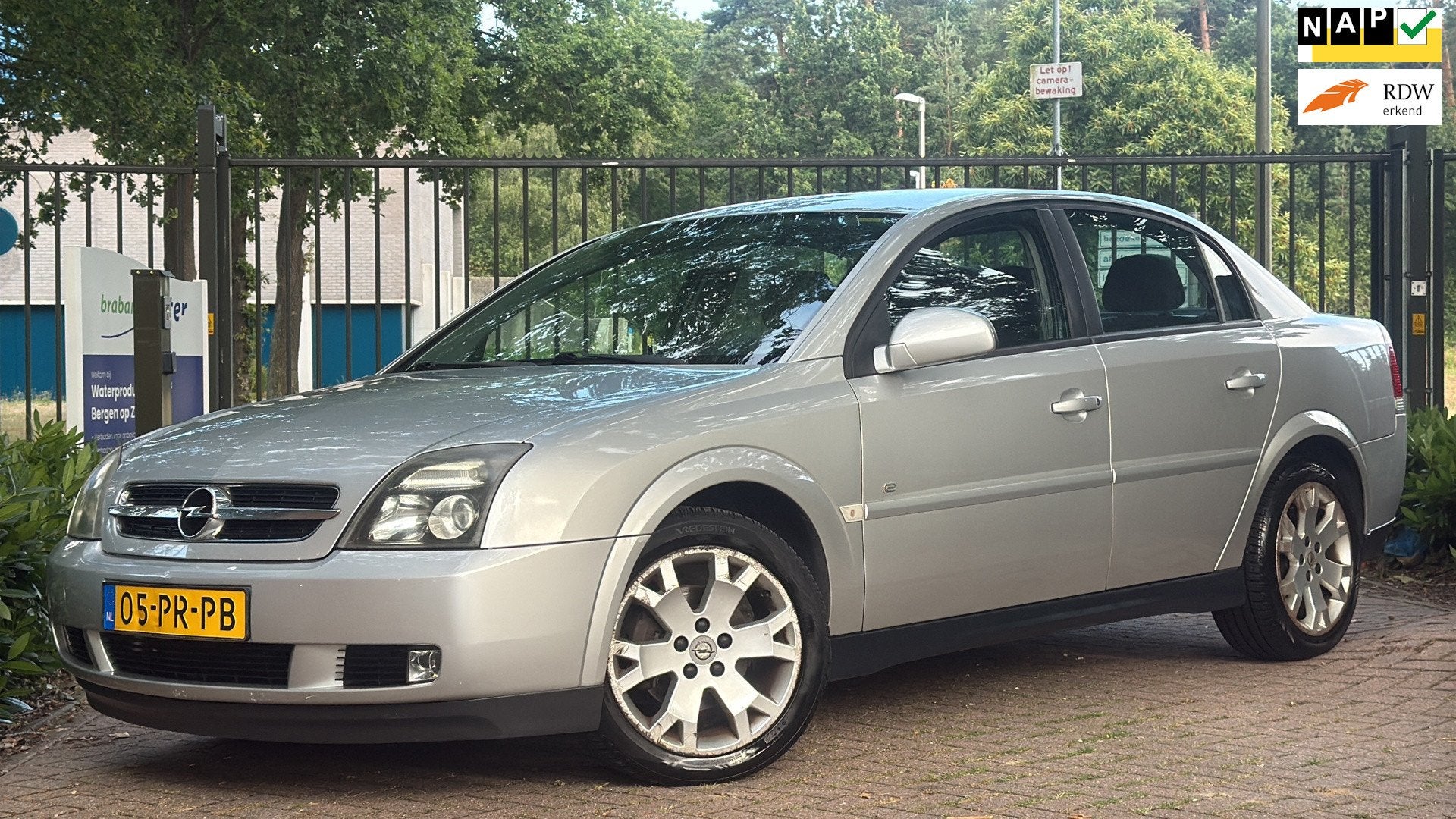 Opel Vectra 1.8-16V Maxx, Auto's, Opel, Voorwielaandrijving, Gebruikt, 4 cilinders, Emergency brake assist