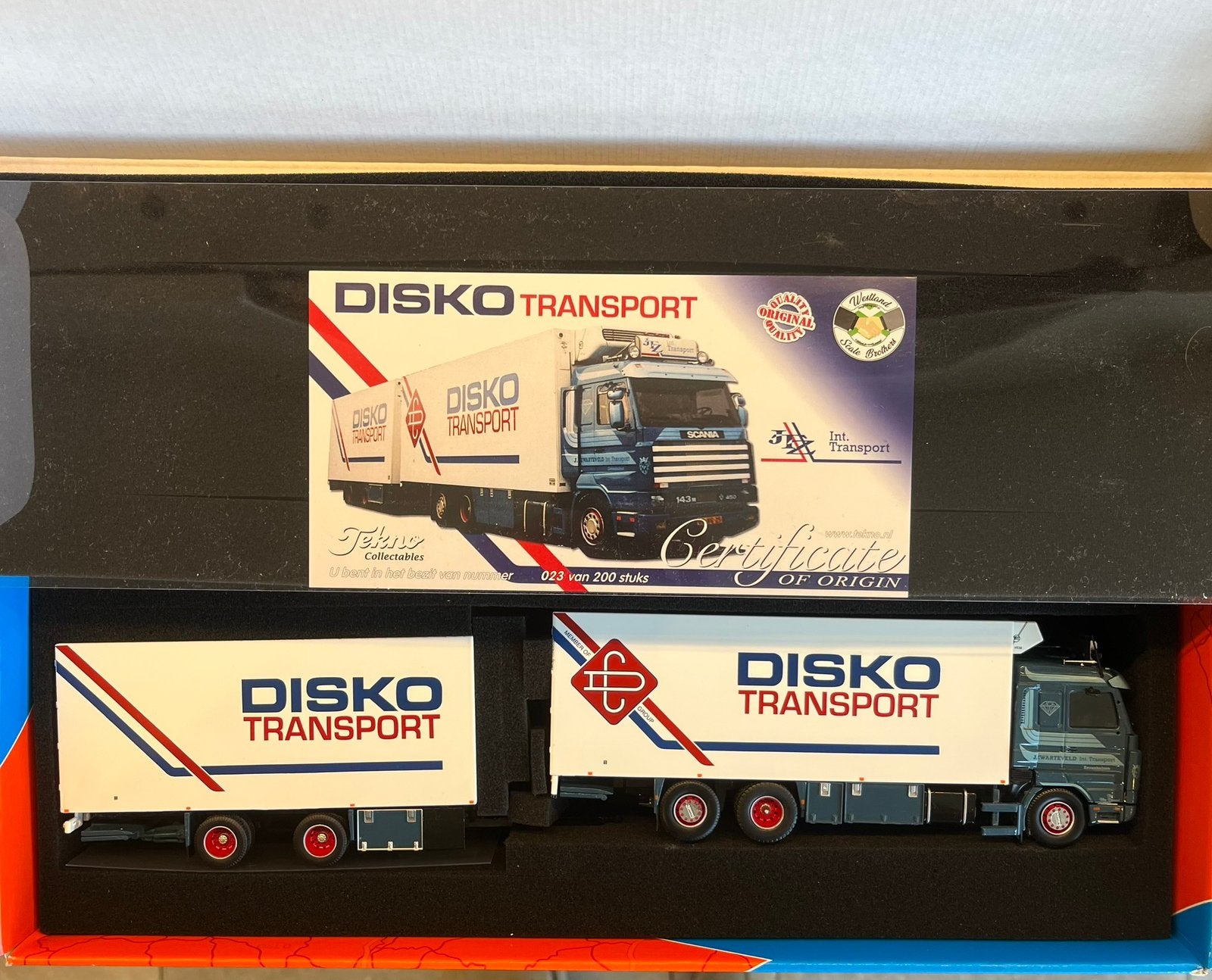 Tekno Scania 143 Disko koelcombi van Jan Zwarteveld, Hobby en Vrije tijd, Modelauto's | 1:50, Ophalen of Verzenden, Zo goed als nieuw