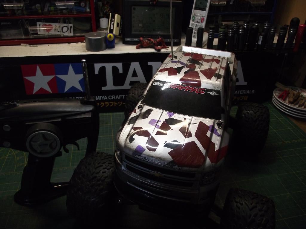 TRAXXAS STAMPEDE 2WD, Hobby en Vrije tijd, Modelbouw | Radiografisch | Auto's, Elektro, Gebruikt, Auto offroad, Ophalen of Verzenden