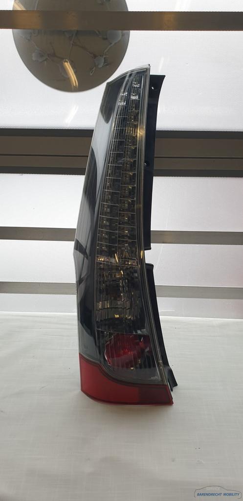 Mitsubishi Grandis achterlicht Links LED nette staat 2208764