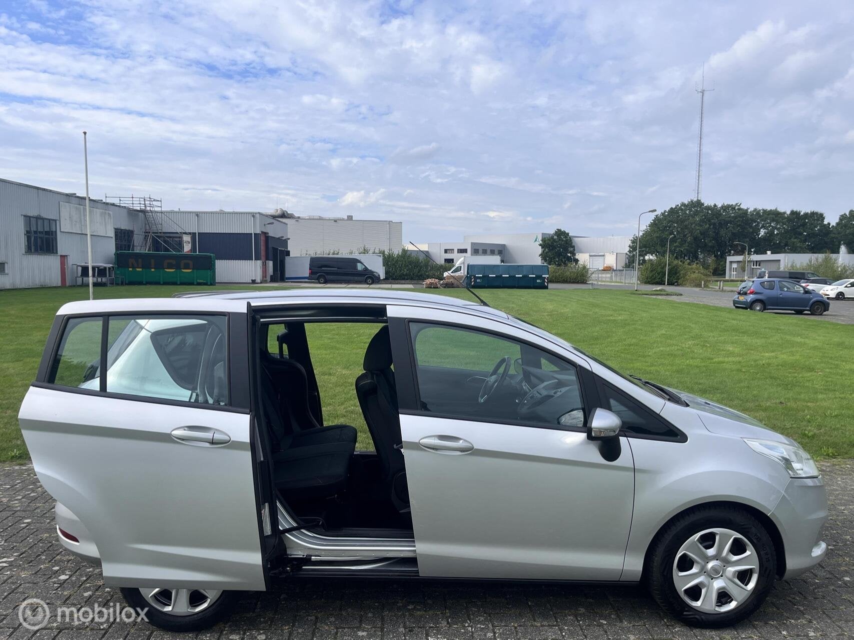 Ford B-Max 1.0 EcoBoost Trend / Airco / Schuifdeuren / APK /, Auto's, Voorwielaandrijving, Euro 5, Gebruikt, 750 kg