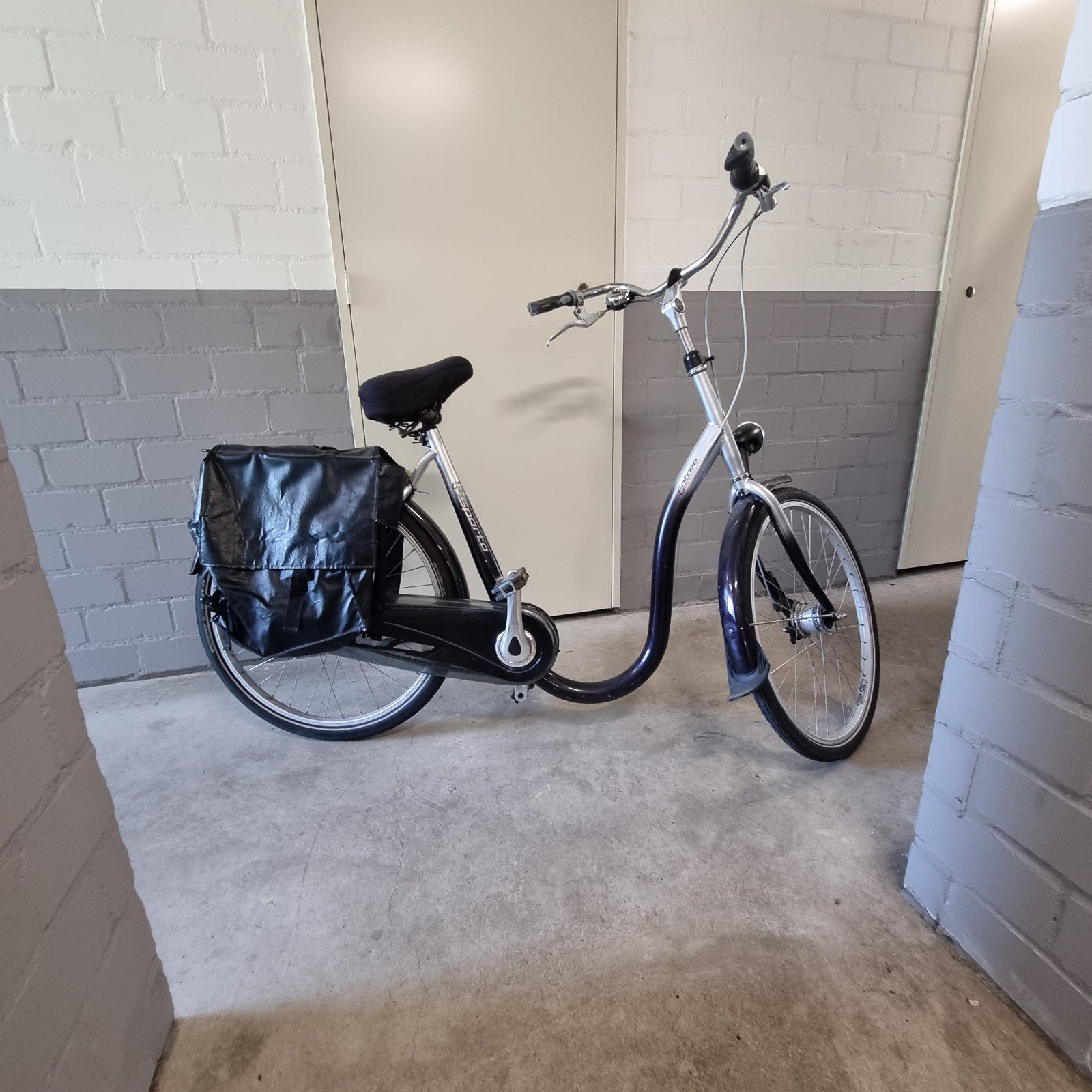 Mooie lage instap fiets ook geschikt voor oudere mensen, Ophalen, Gebruikt, Overige typen