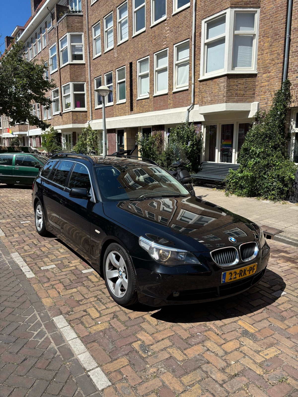 BMW 5-Serie 2.5 I 525 Touring AUT 2005 Zwart carplay, Auto's, Automaat, Achterwielaandrijving, 2497 cc, 2000 kg