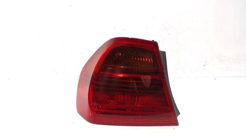 Achterlicht links buiten BMW 3 serie, Onderdelen@venauto.nl, Van der Ven Autorecycling B.V., Gebruikt, Ettenseweg 76, 4706 PB Roosendaal, The Netherlands