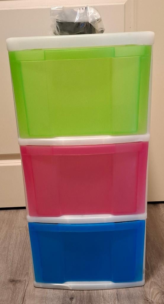 Ladekastje met 3 lades., Ophalen, Zo goed als nieuw, Kast