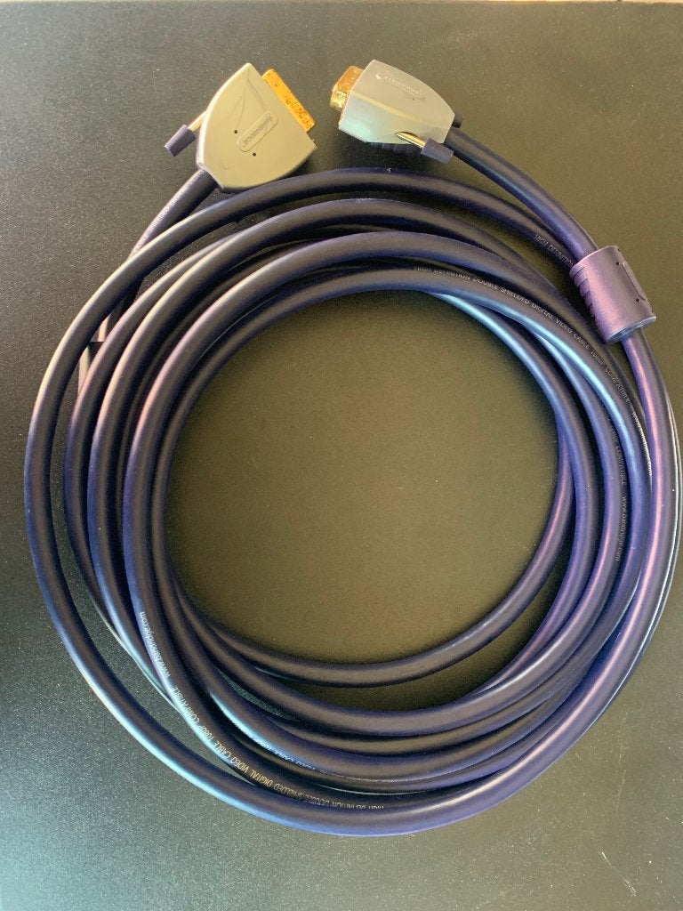 VGA kabel 5 meter, Computers en Software, Pc- en Netwerkkabels, Ophalen of Verzenden, Gebruikt
