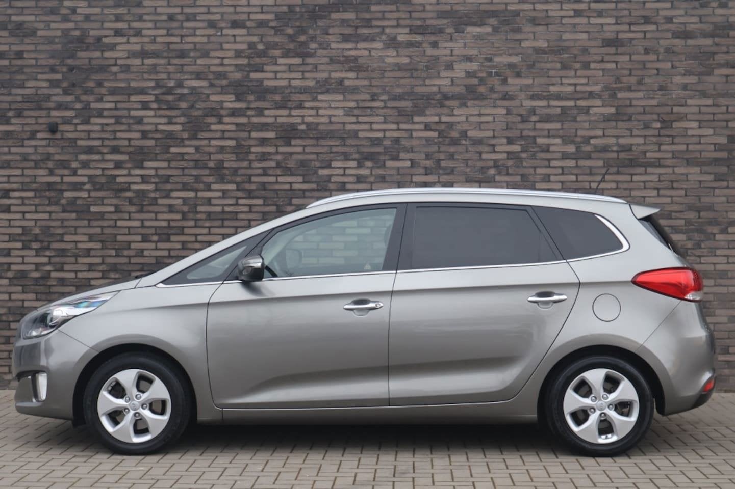 Kia Carens 1.6 GDi ExecutiveLine 7 Pers. | Camera | Navi |, Auto's, Kia, Voorwielaandrijving, Gebruikt, 1591 cc, 4 cilinders