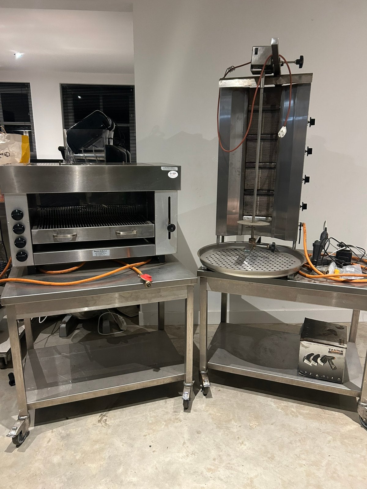 Pita grill donergrill foodtruck pop up evenementen catering, Ophalen, Fornuis, Frituur en Grillen