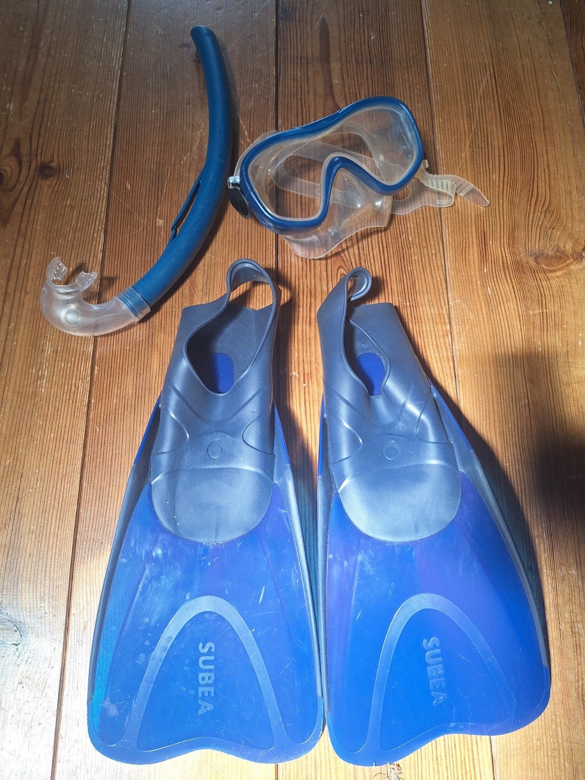 Flipper sets, Ophalen, Snorkelvinnen