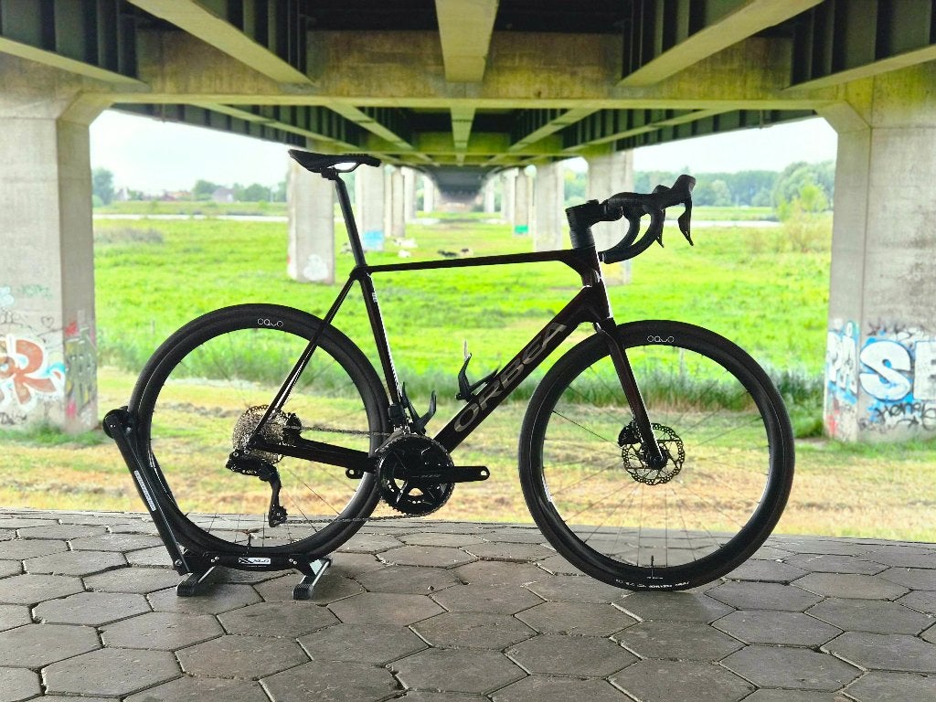 Orbea Orca M35i Red Wine Carbon//Oquo RP35//105 Di2//Maat 57, 28 inch, Carbon, Info@nentjeswielersport.nl, Zo goed als nieuw