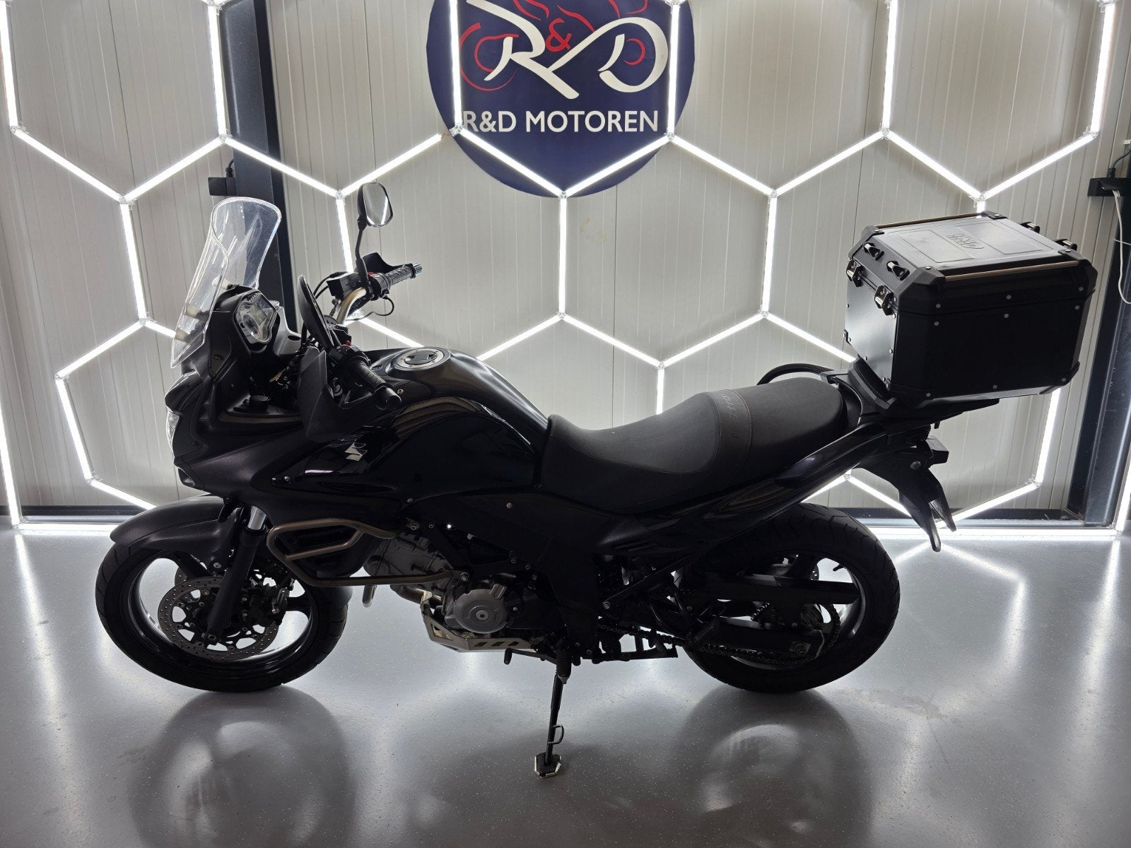 suzuki v strom 650dl, 4 cilinders, Motorrijbewijs A, Meer dan 35 kW, Toermotor