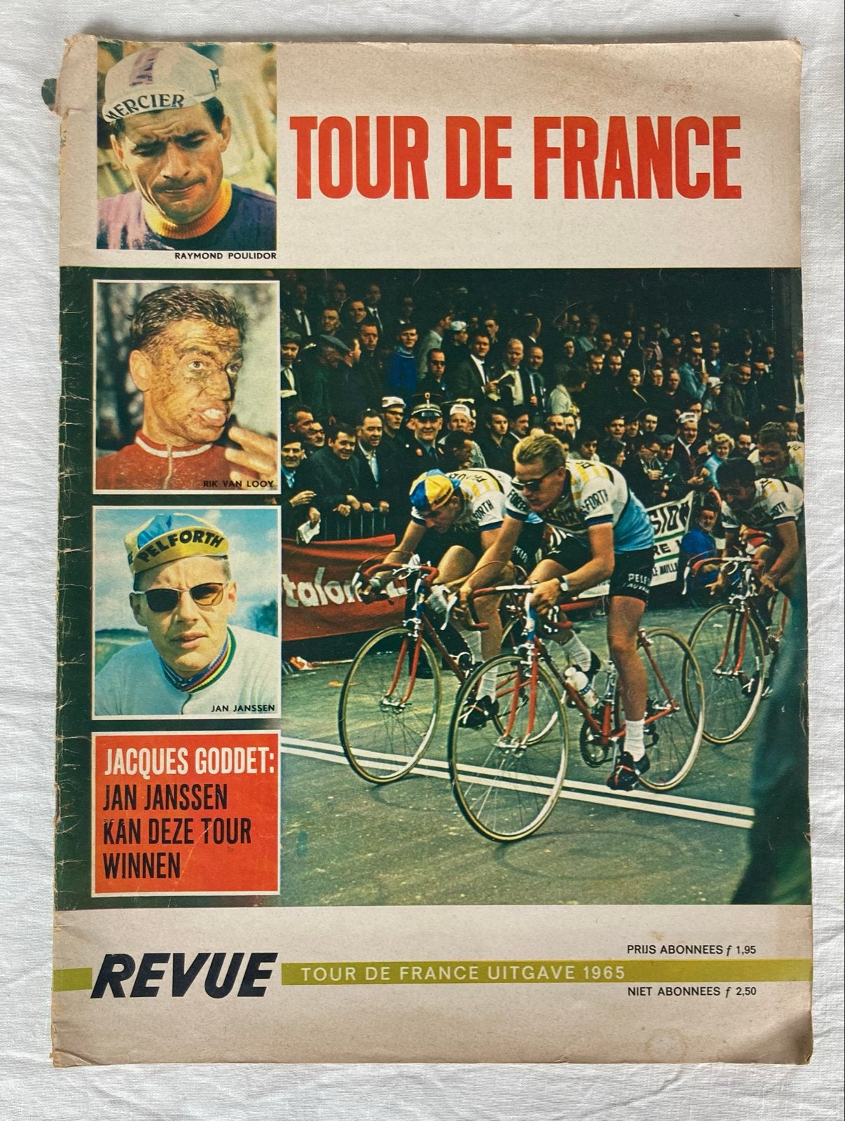 Tour de France Revue 1965 - Wielrennen Magazine, Ophalen of Verzenden, Gelezen, Lopen en Fietsen