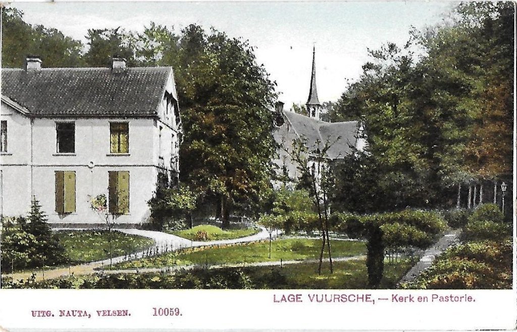Lage Vuursche Kerk en Pastorie Oude Ansichtkaart ( 8730 ), Ophalen of Verzenden, 1940 tot 1960, Ongelopen, Utrecht