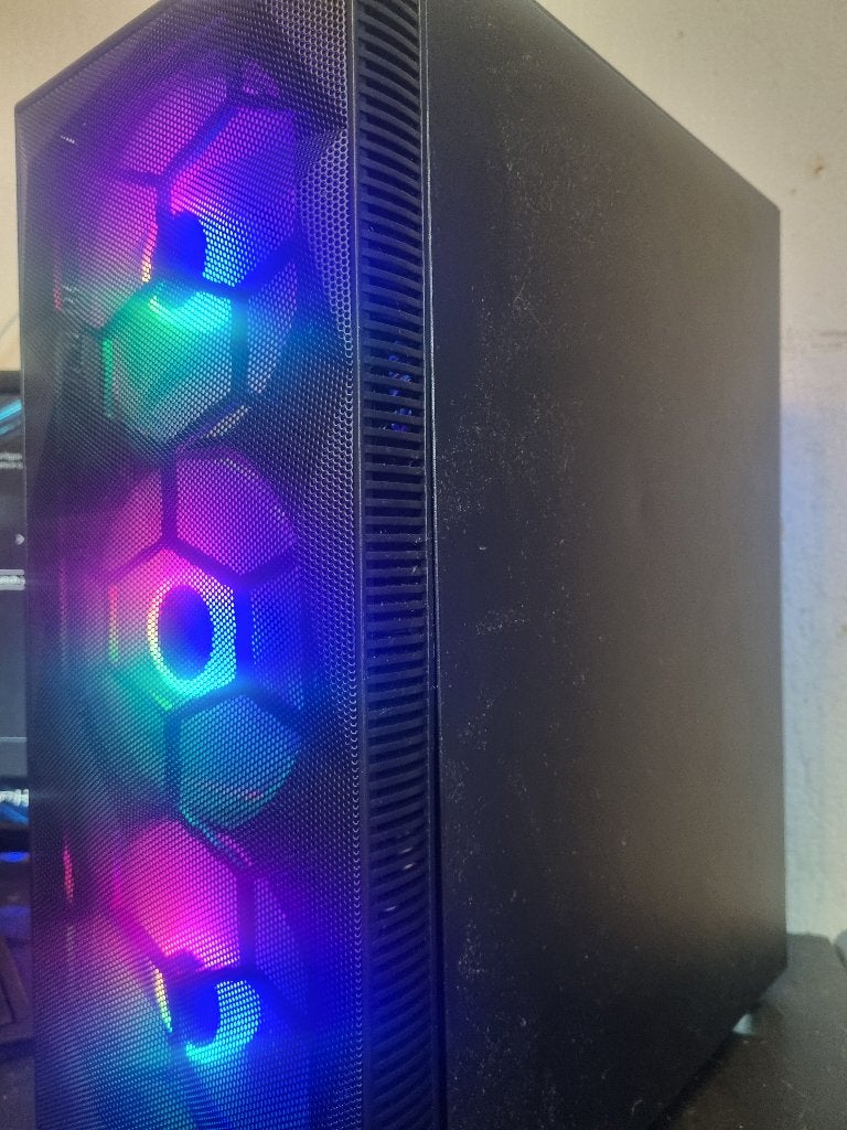 Geforce RTX 4080 9800X3D Ryzen 7,32GB DDR5,wifi,w11,zs., Computers en Software, Desktop Pc's, Zo goed als nieuw, 4 Ghz of meer