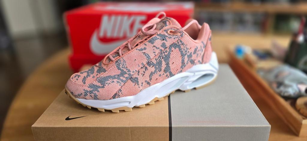 Nike nocta hot steppa air terra pink snakeskin, Ophalen of Verzenden, Nieuw