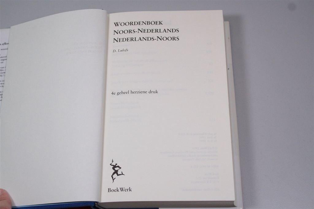 Woordenboek Noors-Nederlands, Nederlands-Noors, Ophalen of Verzenden, Gelezen, Van Dale