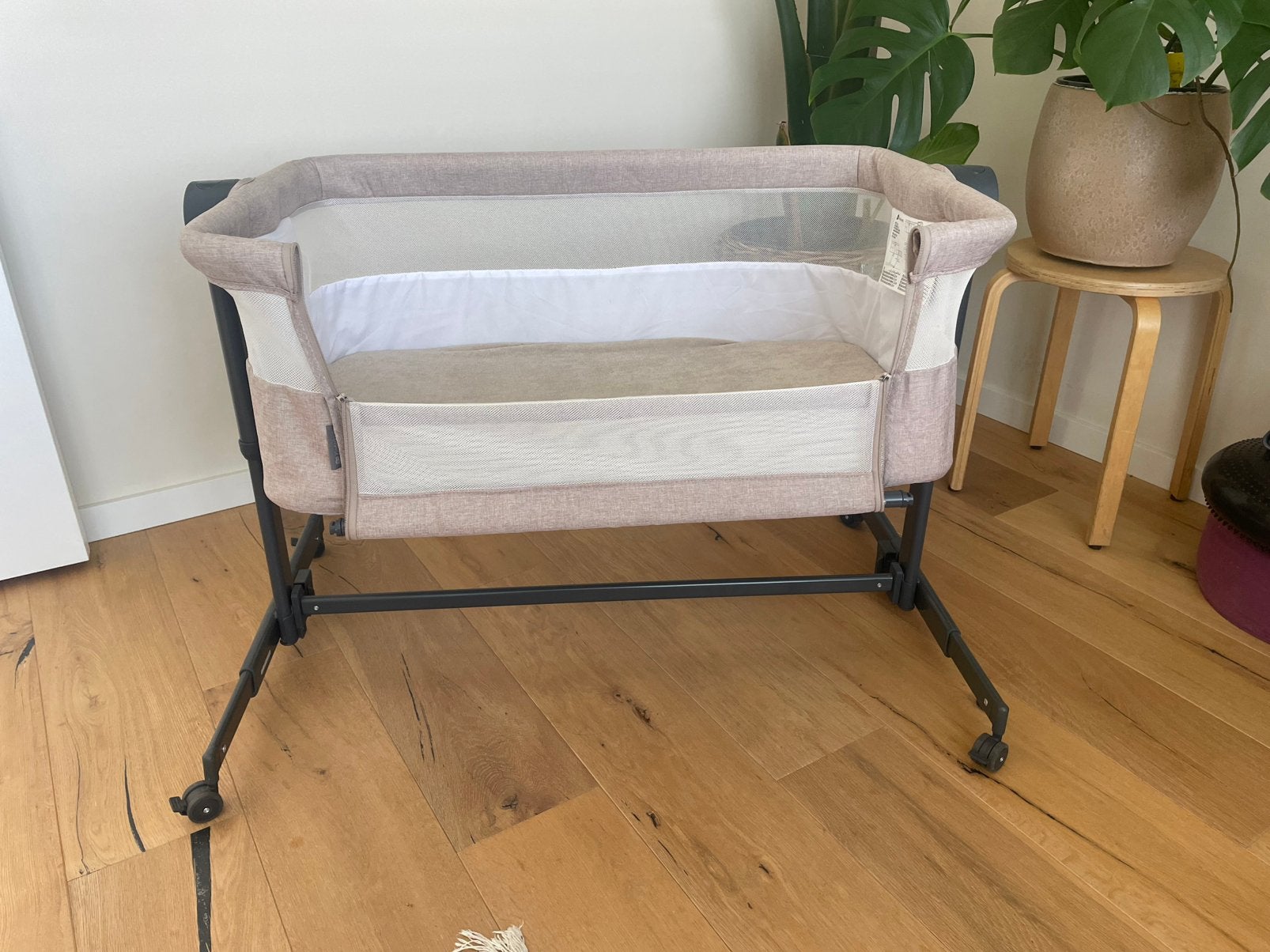 Co-sleeper Kinderkraft Nestee up 2, Ophalen, Zo goed als nieuw, Minder dan 140 cm, Matras