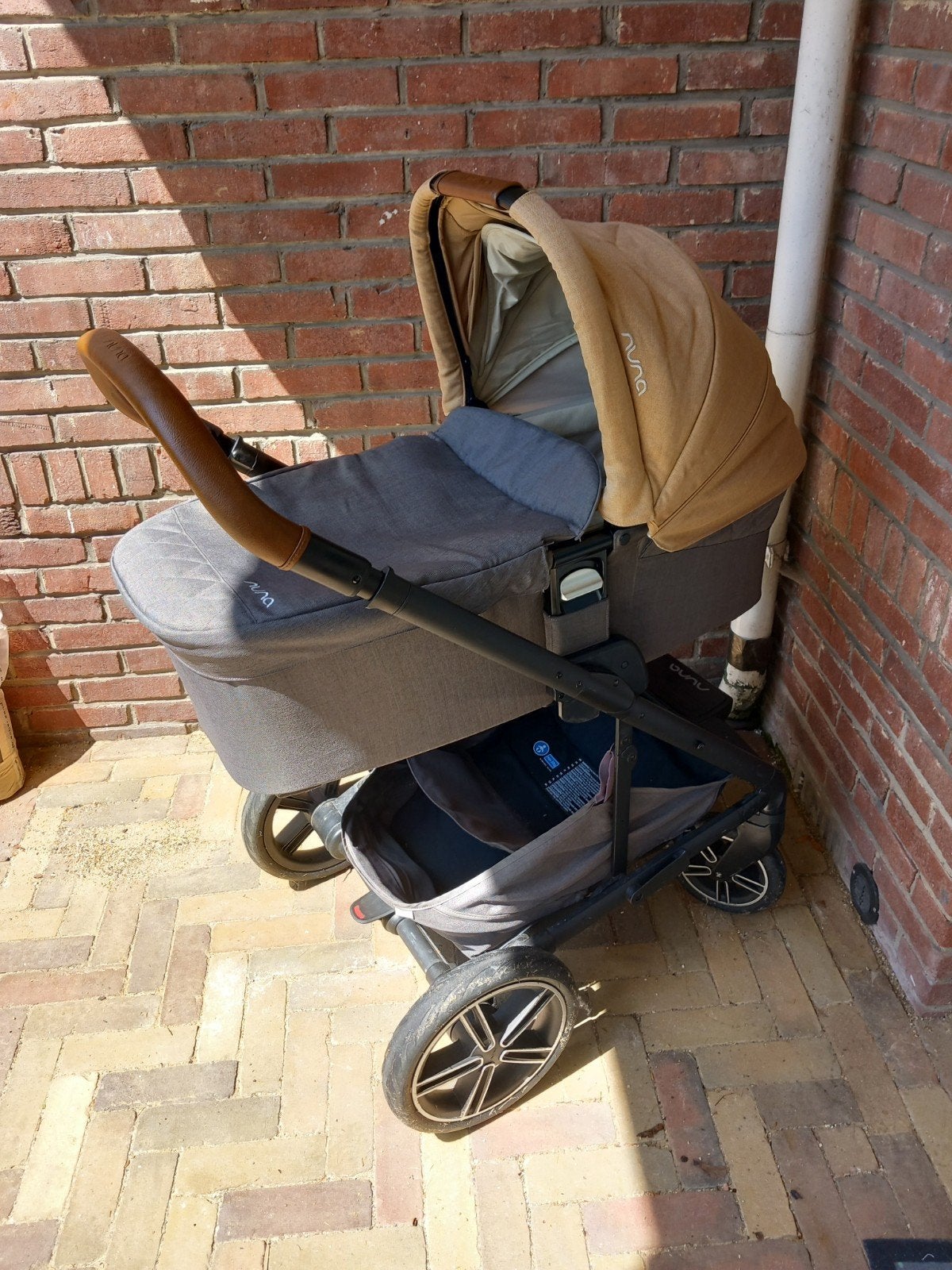 Best getest: Nuna Mixx Next (camel) complete kinderwagen, Kinderen en Baby's, Kinderwagens en Combinaties, Ophalen, Gebruikt, Overige merken