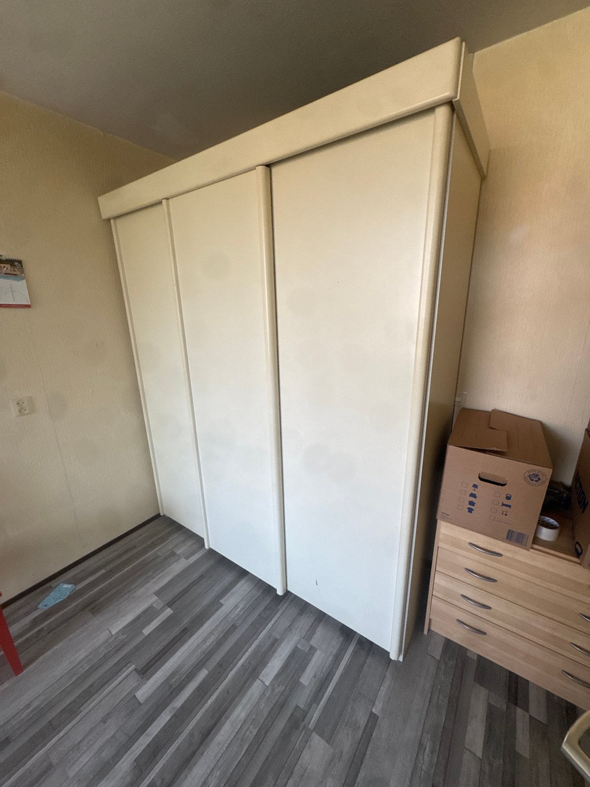 Kledingkast met schuifdeuren, Ophalen, Overige materialen, Gebruikt, 100 tot 150 cm