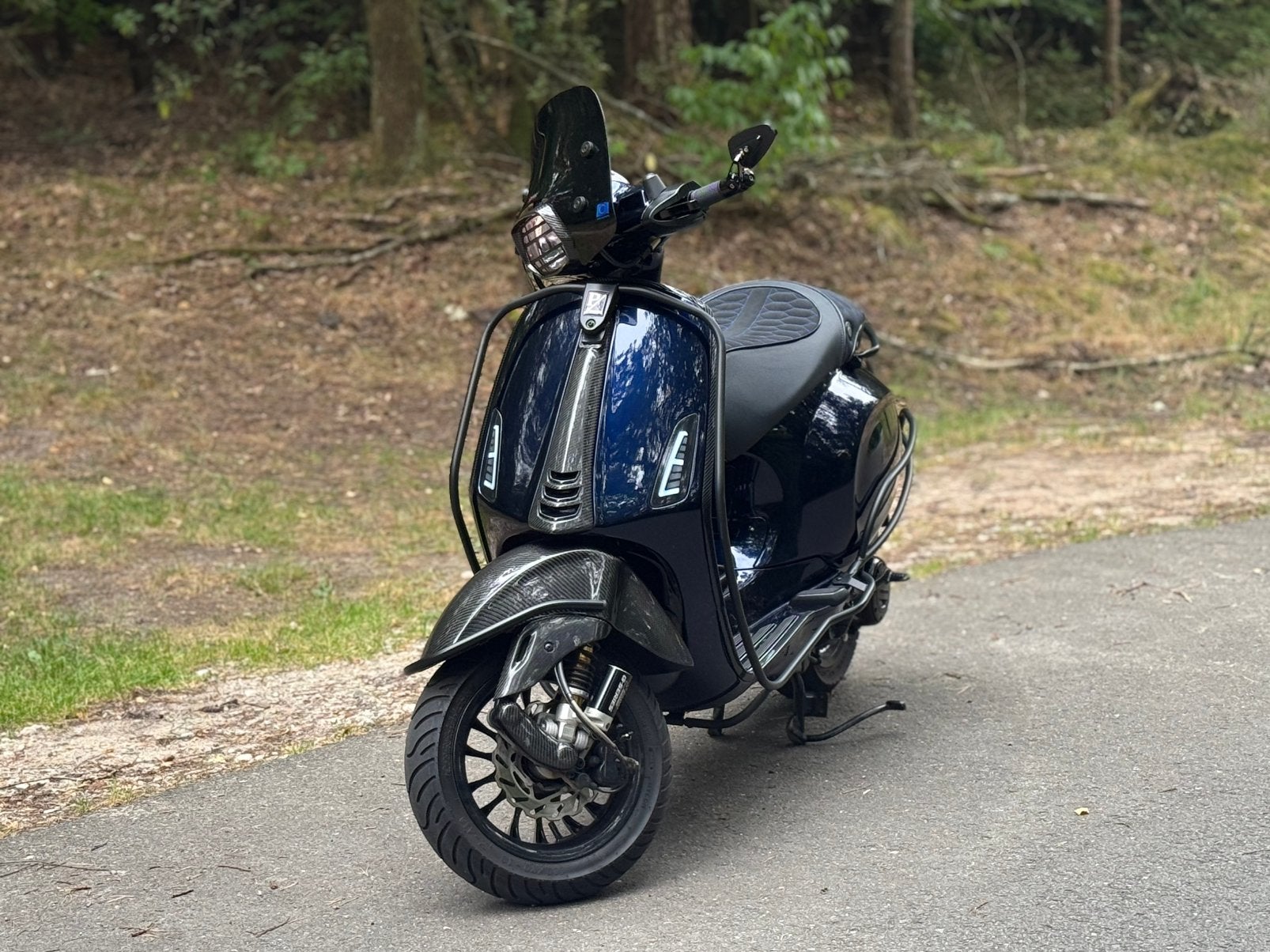 Vespa Sprint Custom Kleur Carbon Led Mono Seat Uniek, Ophalen, Overige modellen, Maximaal 45 km/u, Zo goed als nieuw