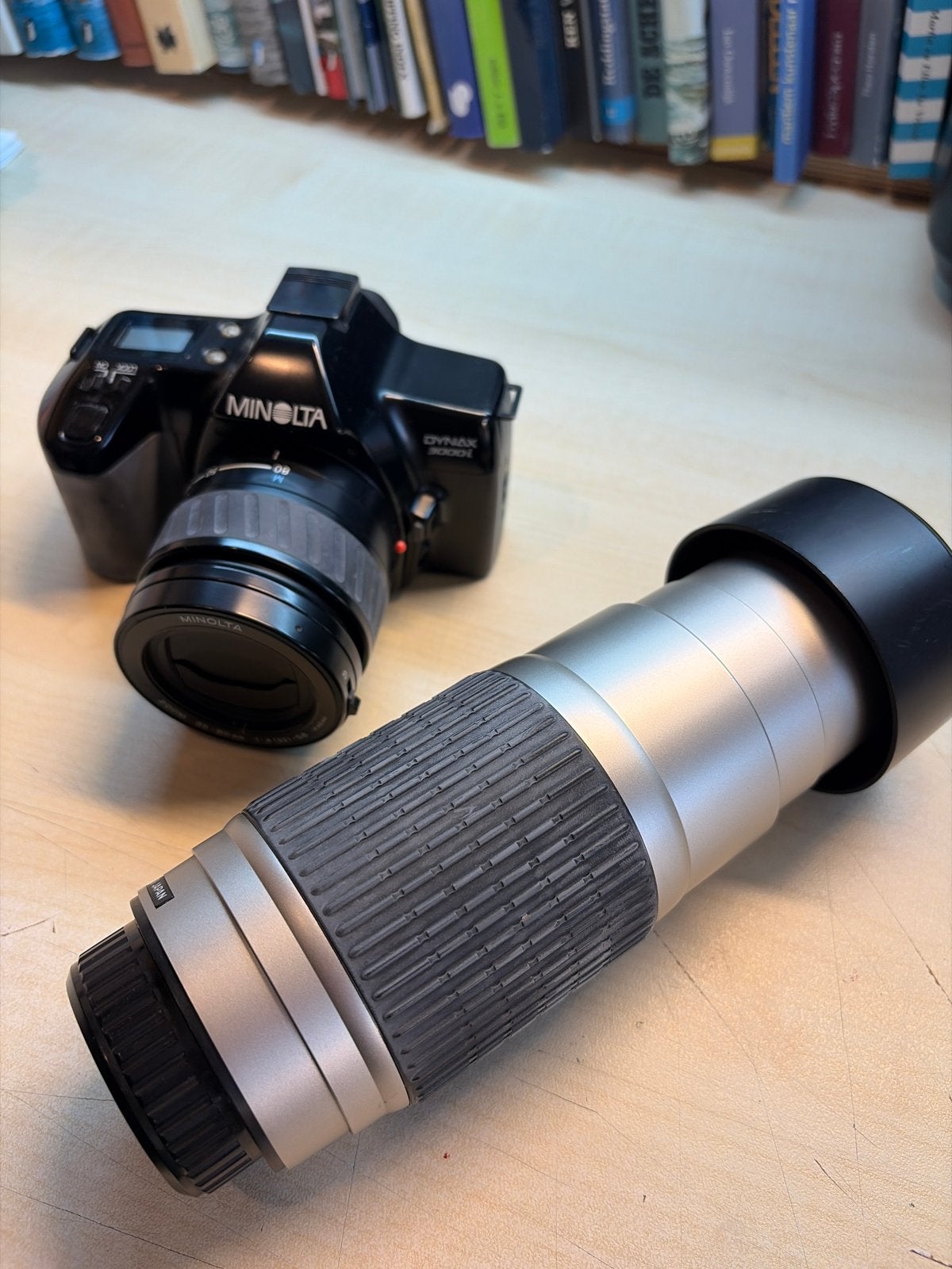 Minolta Dynax 3000i met telelens (100-300mm), Ophalen of Verzenden, Gebruikt, Spiegelreflex, Minolta