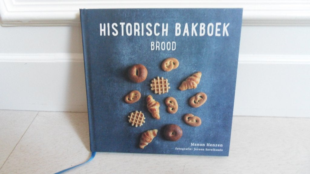 Manon Henzen : Historisch bakboek brood, Boeken, Ophalen of Verzenden, Gelezen, Nederland en België