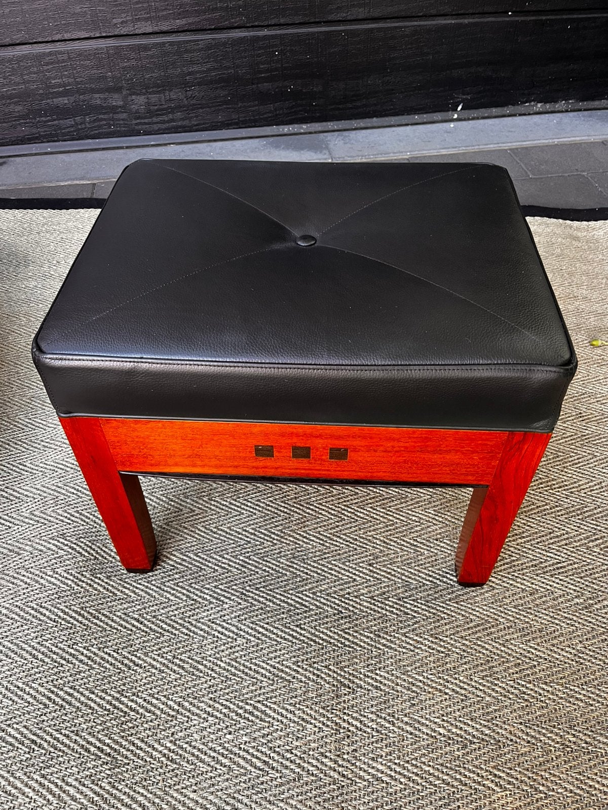 Schuitema decoforma Hocker Ducan, Ophalen, Leer, Zo goed als nieuw, Rechthoekig