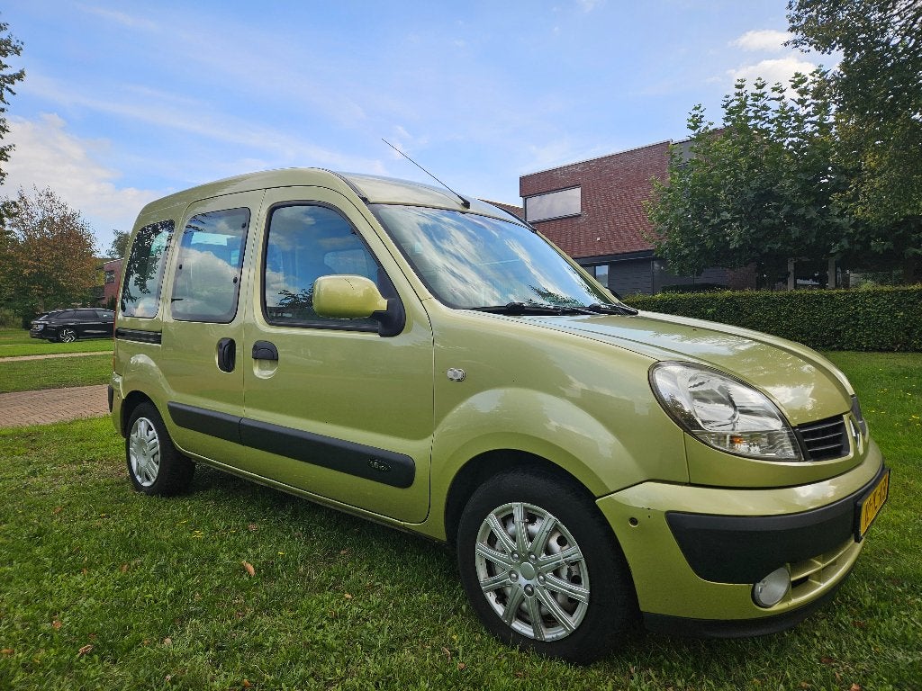 Renault Kangoo 1.6 16V 70KW 2006 Groen, Auto's, Stof, 49 €/maand, Origineel Nederlands, Handgeschakeld