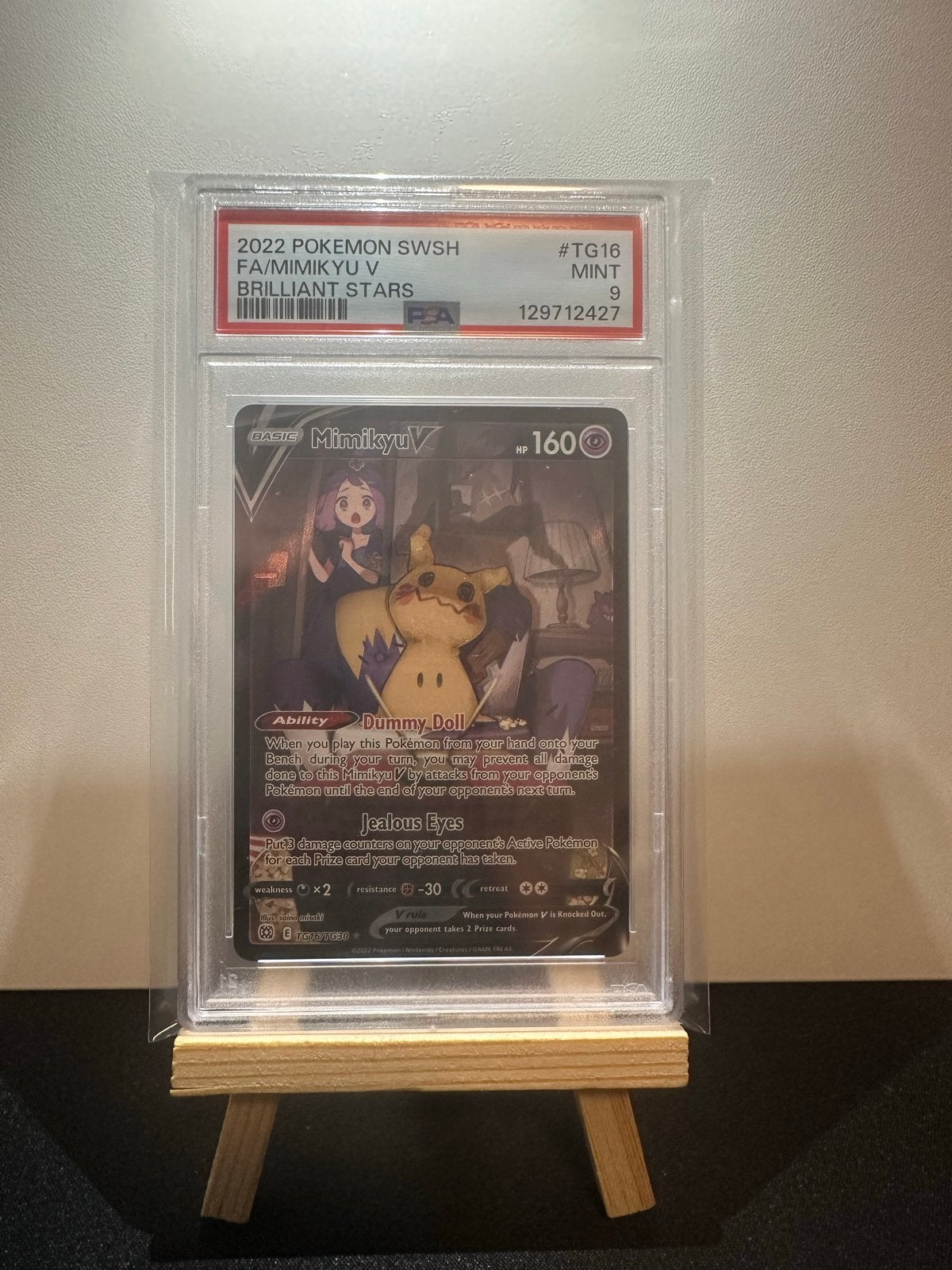 Mimikyu V tg16 PSA 9, Ophalen of Verzenden, Zo goed als nieuw, Losse kaart, Foil
