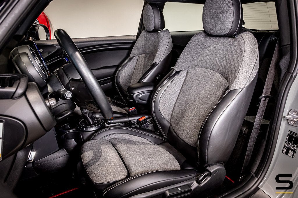 Mini 3-Deurs 1.5 Cooper Chili|Automaat|Psensor|Airco|Stoelve, Auto's, Mini, 136 pk, Gebruikt, 4 stoelen, Leder en Stof